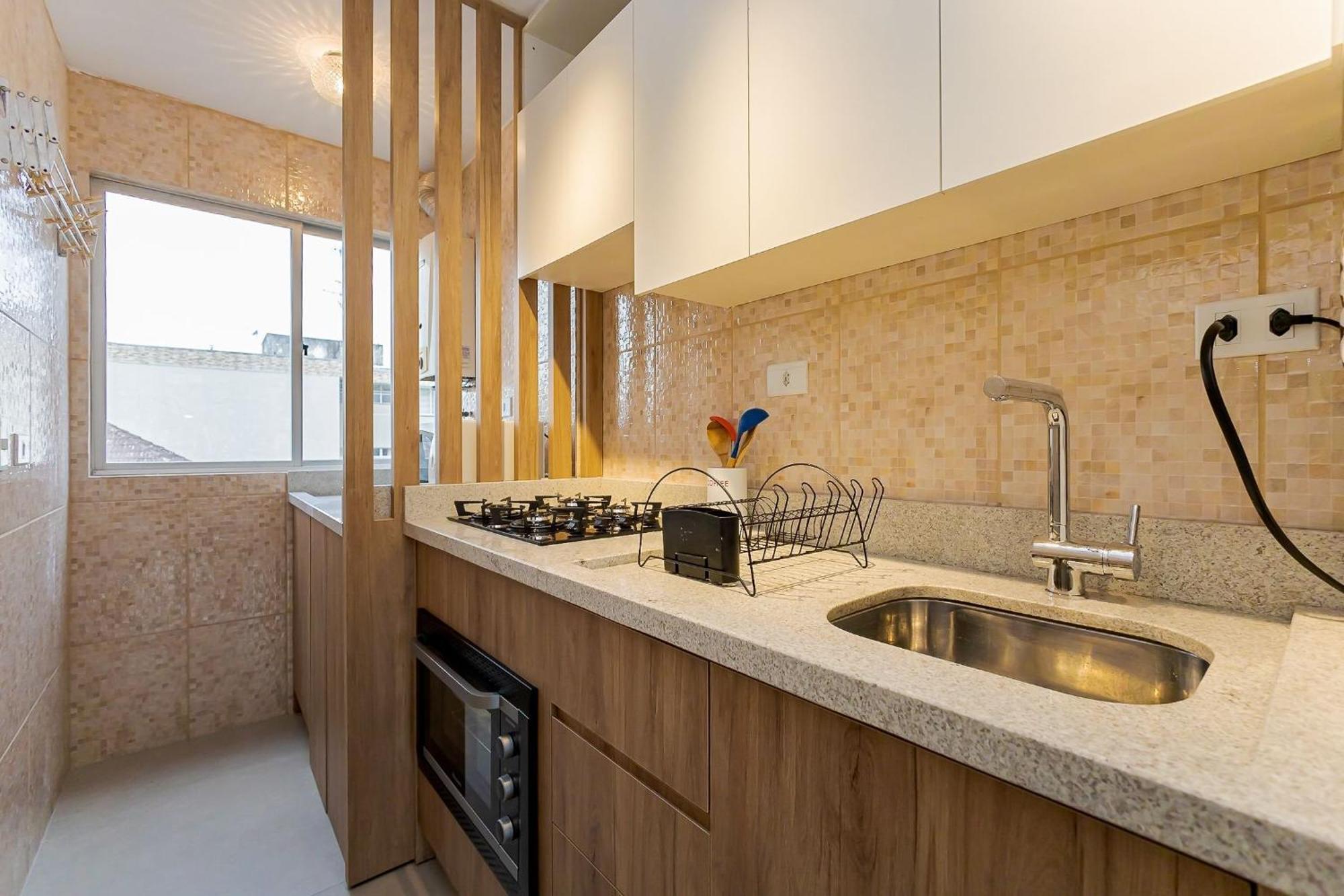 Apartment Ed. Viana Do Castelo | Largo Da Ordem E Shopping Mueller | Gonzaga Curitiba